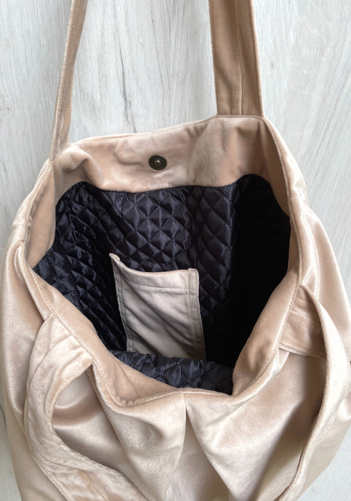 beige shopper bag velvet τσαντα μπεζ υφασματινη