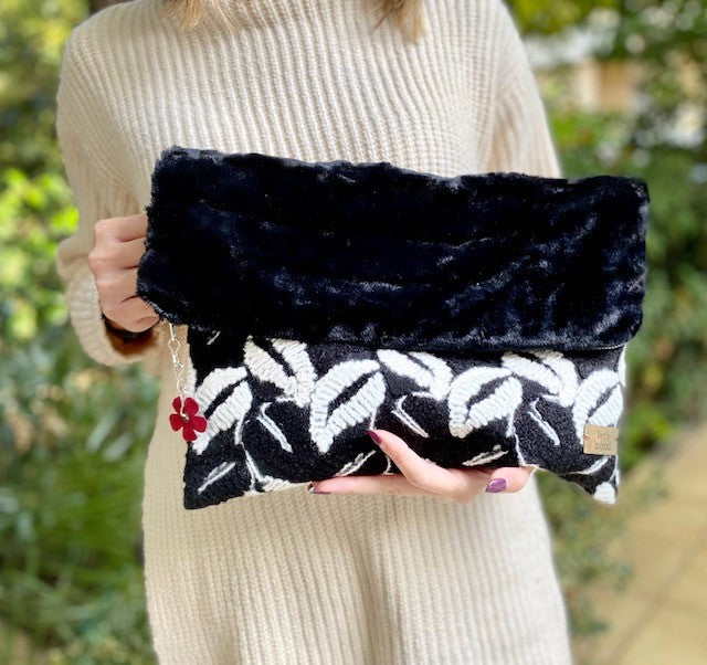χειροποιητος φακελος clutch πλεκτός κεντητος