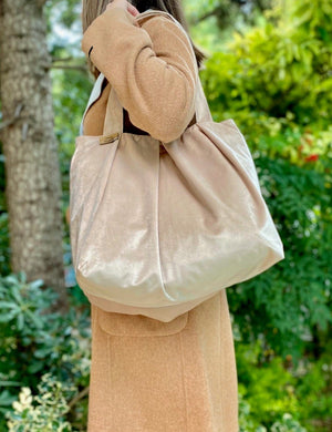 μπεζ υφασματινη τσαντα tote bag velvet